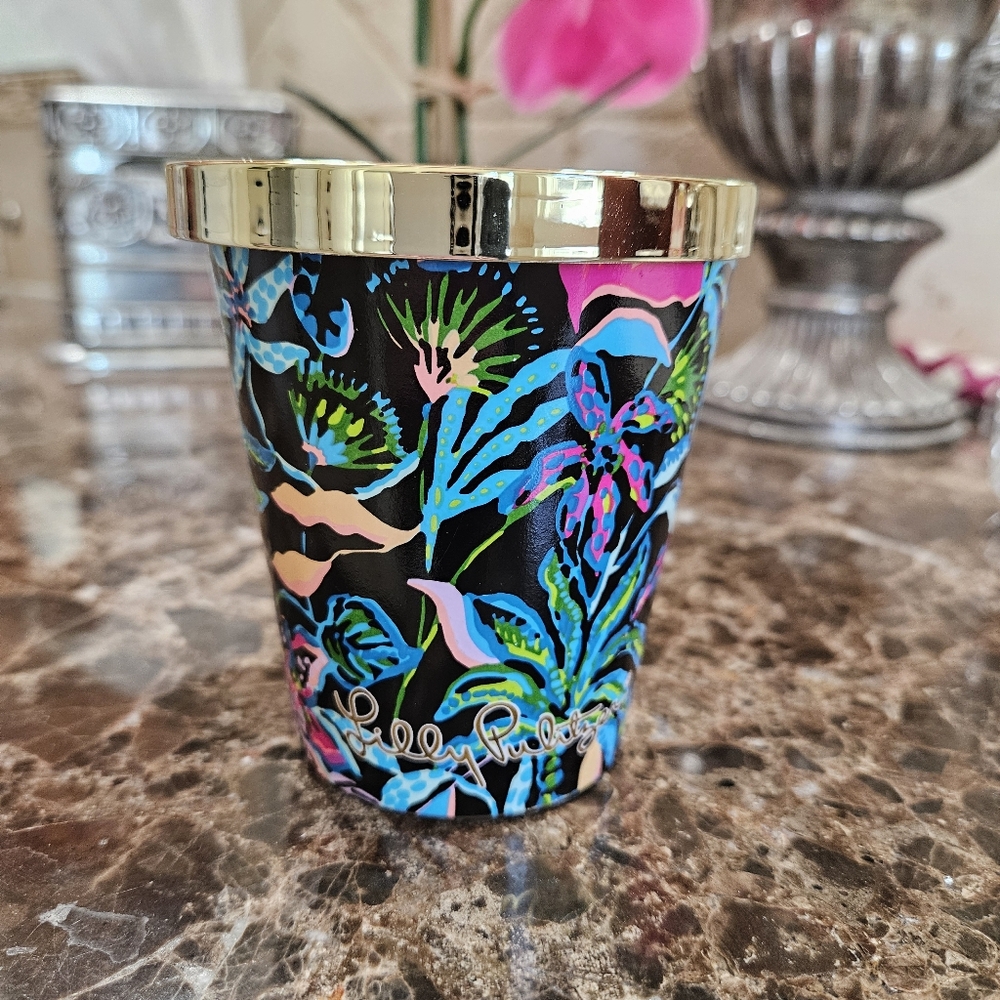 Lilly Pulitzer NEW Candle